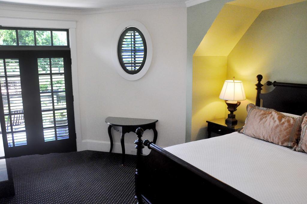 Om Sanctuary Holistic Retreat Hotel Asheville Luaran gambar
