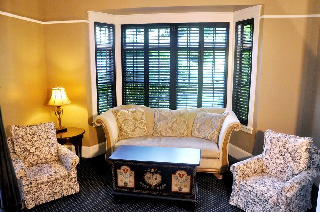 Om Sanctuary Holistic Retreat Hotel Asheville Luaran gambar