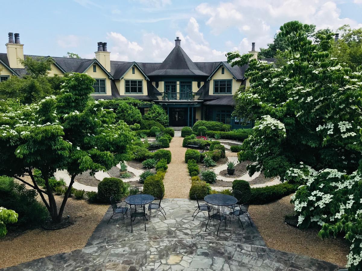 Om Sanctuary Holistic Retreat Hotel Asheville Luaran gambar