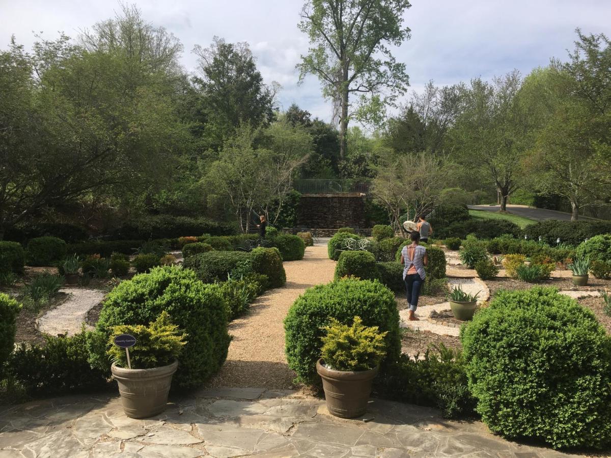 Om Sanctuary Holistic Retreat Hotel Asheville Luaran gambar